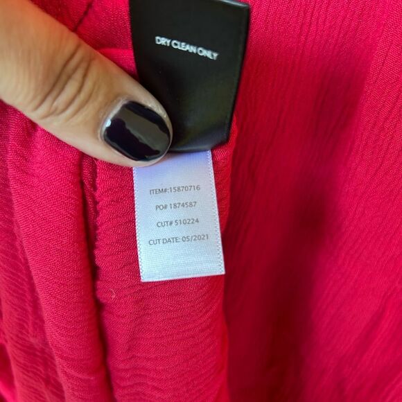 EUC Torrid Magenta Crinkled Gauze Crochet Long Sleeve Blouse - Size 3 - Picture 11 of 11